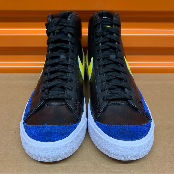 Nike Blazer Mid ‘77 Vintage Men’s Shoes - Picture 2 of 9